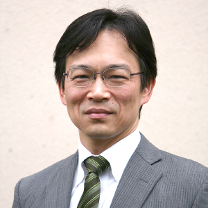 Prof. Hayasaki